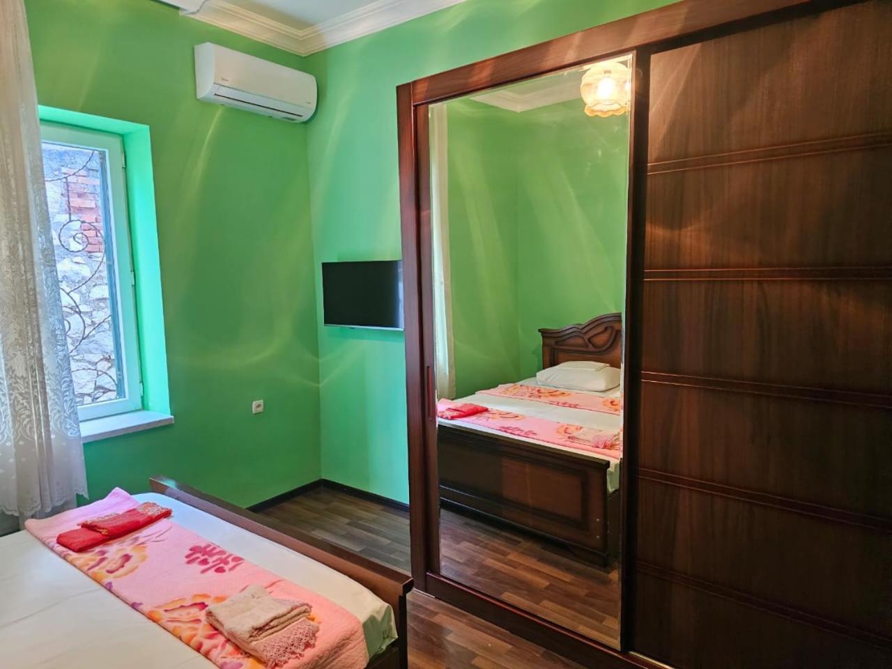 Guest House Amo Кутаиси Экстерьер фото