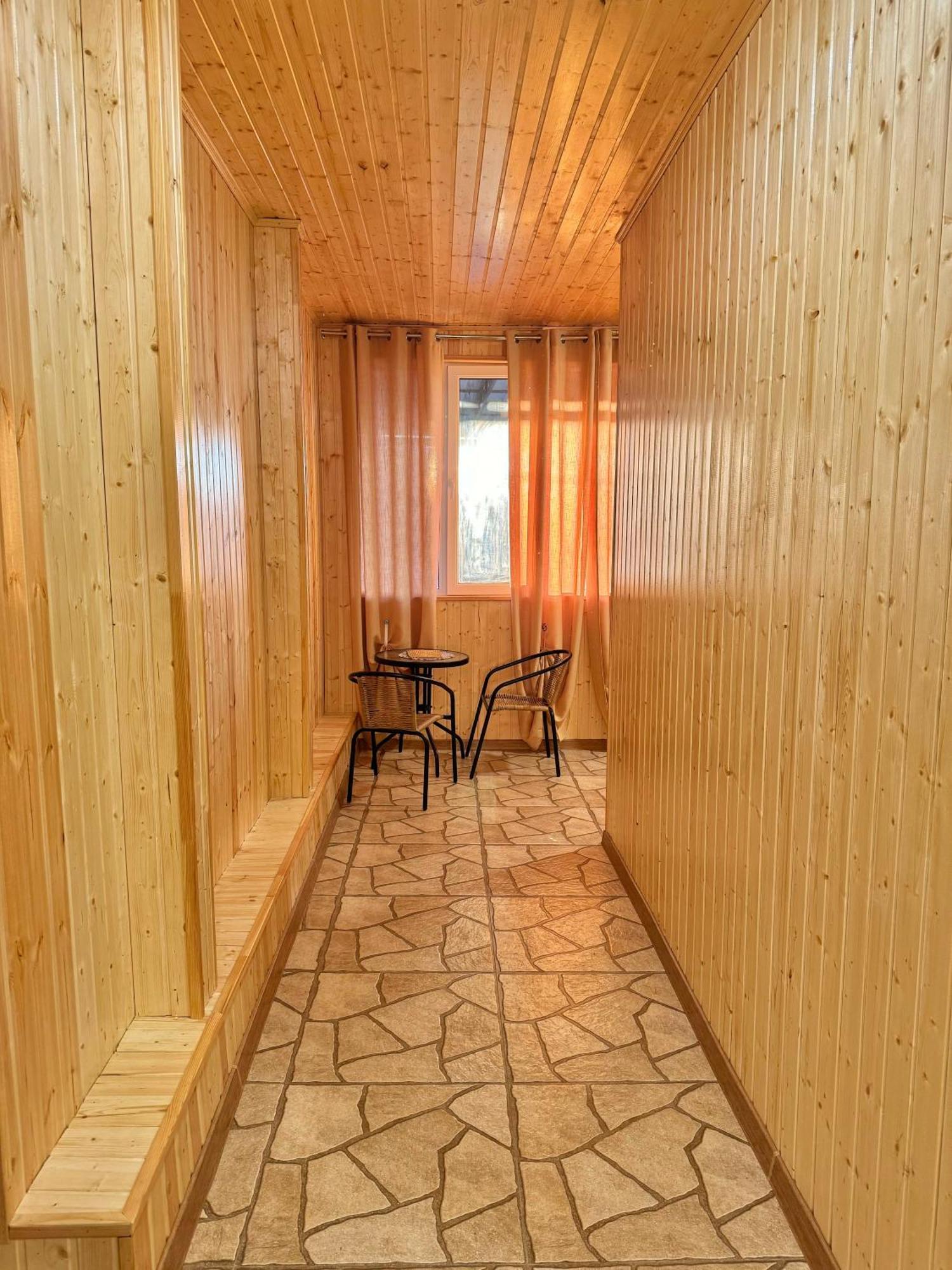 Guest House Amo Кутаиси Экстерьер фото