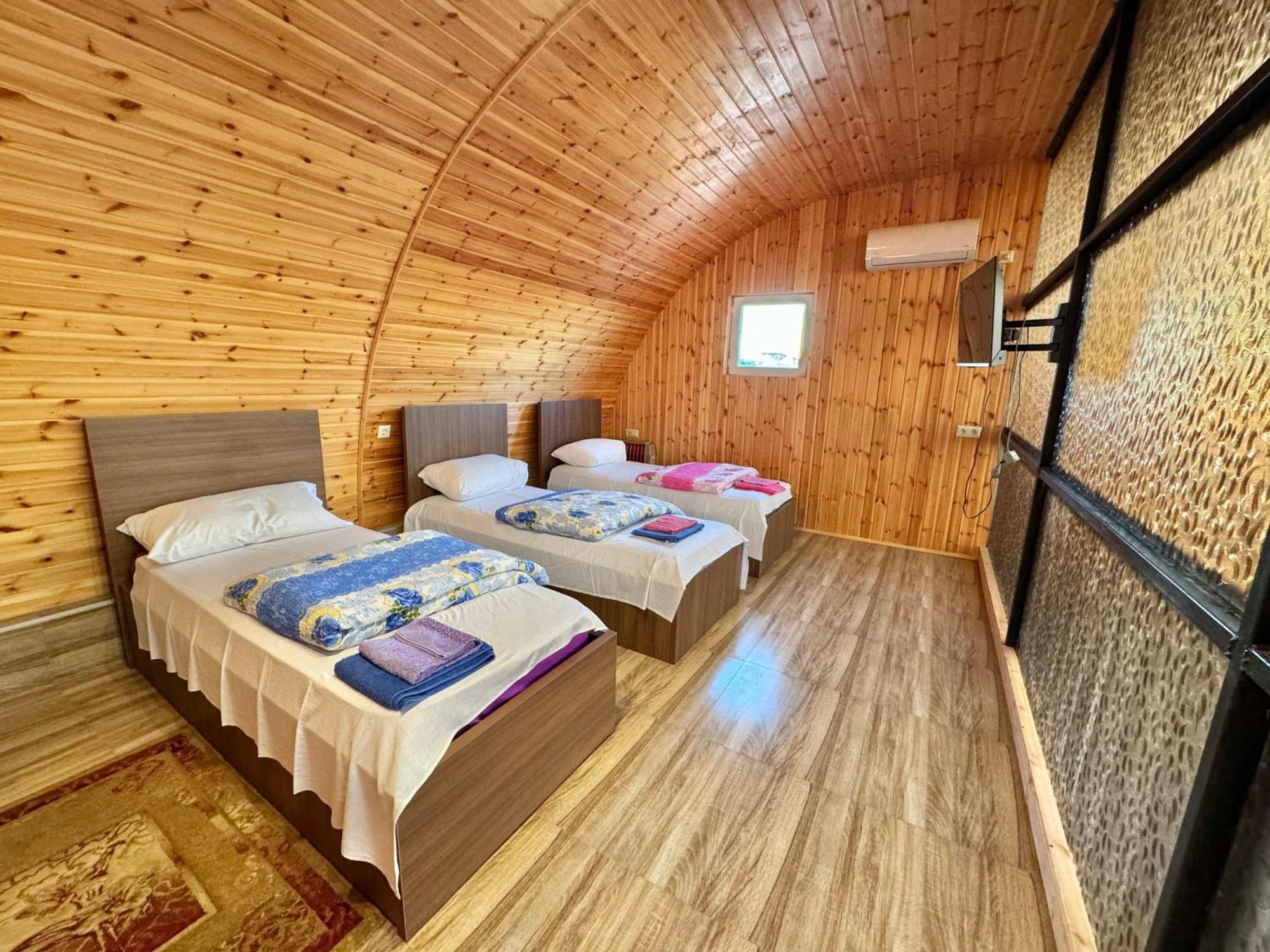 Guest House Amo Кутаиси Экстерьер фото
